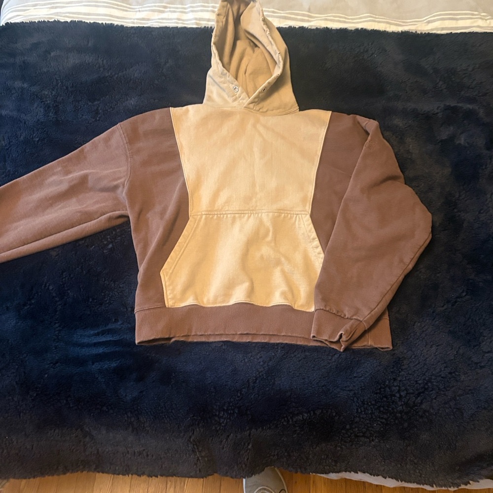 Zara Beige and Cream Hoodie